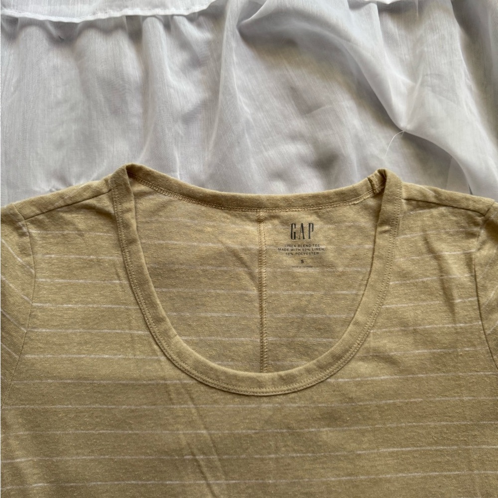 GAP Striped Short Sleeve Tee - Picture 2 of 5